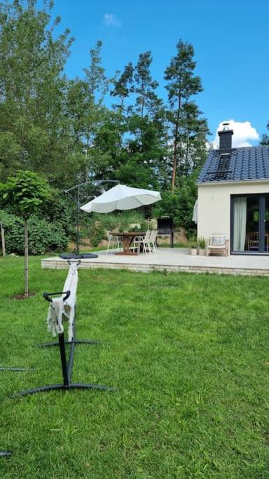 Haus Am Waldrand Und In Seenaehe Lehnin Exterior foto